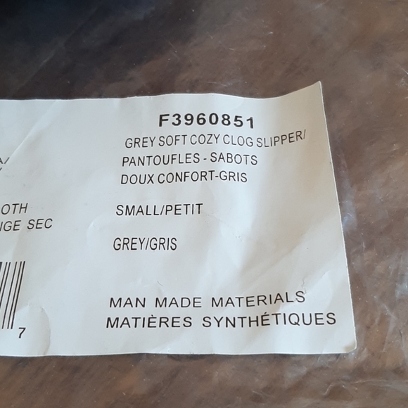 Avon Slippers - Picture 2 of 4